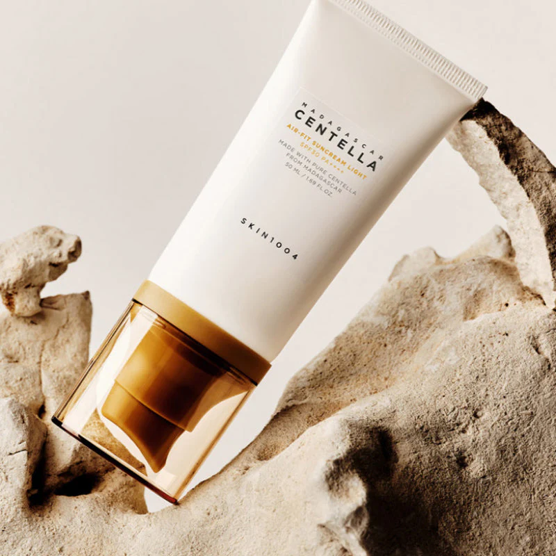 کرم ضد آفتاب ایرفیت لایت سنتلا اسکین ۱۰۰۴