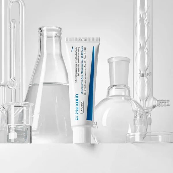 کرم ضد لک و روشن کننده ترانگزامیک اسید دکتر ملاکسین ۵۰گرم 2 کرم ضد لک و روشن کننده ترانگزامیک اسید دکتر ملاکسین