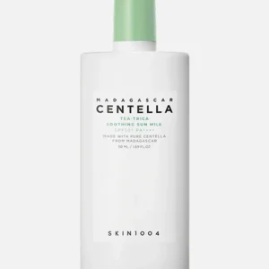 کرم ضد آفتاب چای سبز سنتلا SPF 50 اسکین ۱۰۰۴