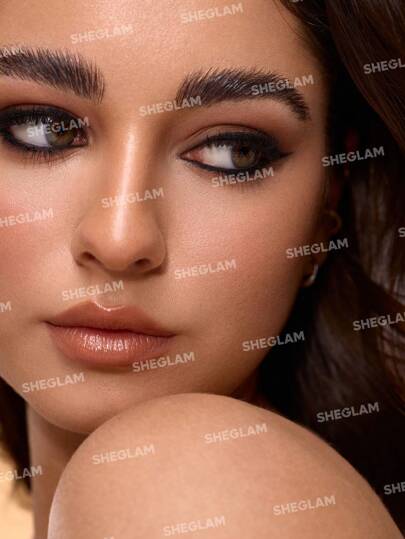 مداد چشم Bold Moves Kohl شیگلم 1 مداد چشم Bold Moves Kohl شیگلم
