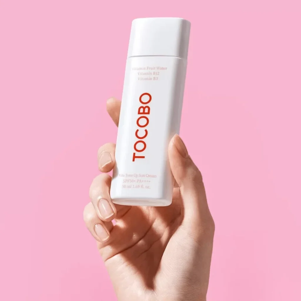 ضد آفتاب ویتامینه تون آپ SPF 50 توکوبو ۵۰میل 1 ضد آفتاب ویتامینه تون آپ SPF 50 توکوبو با حجم ۵۰ میلی لیتر